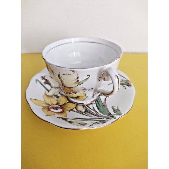 Vintage Royal Standard Teacup and Saucer Golden Gleam 1930's - Picture 2 of 11